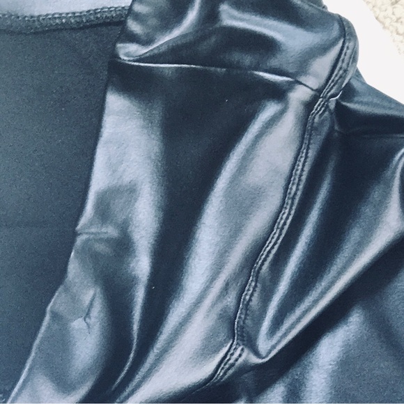 Faux Leather Leggings Light & Stretchy NWT - Picture 4 of 7